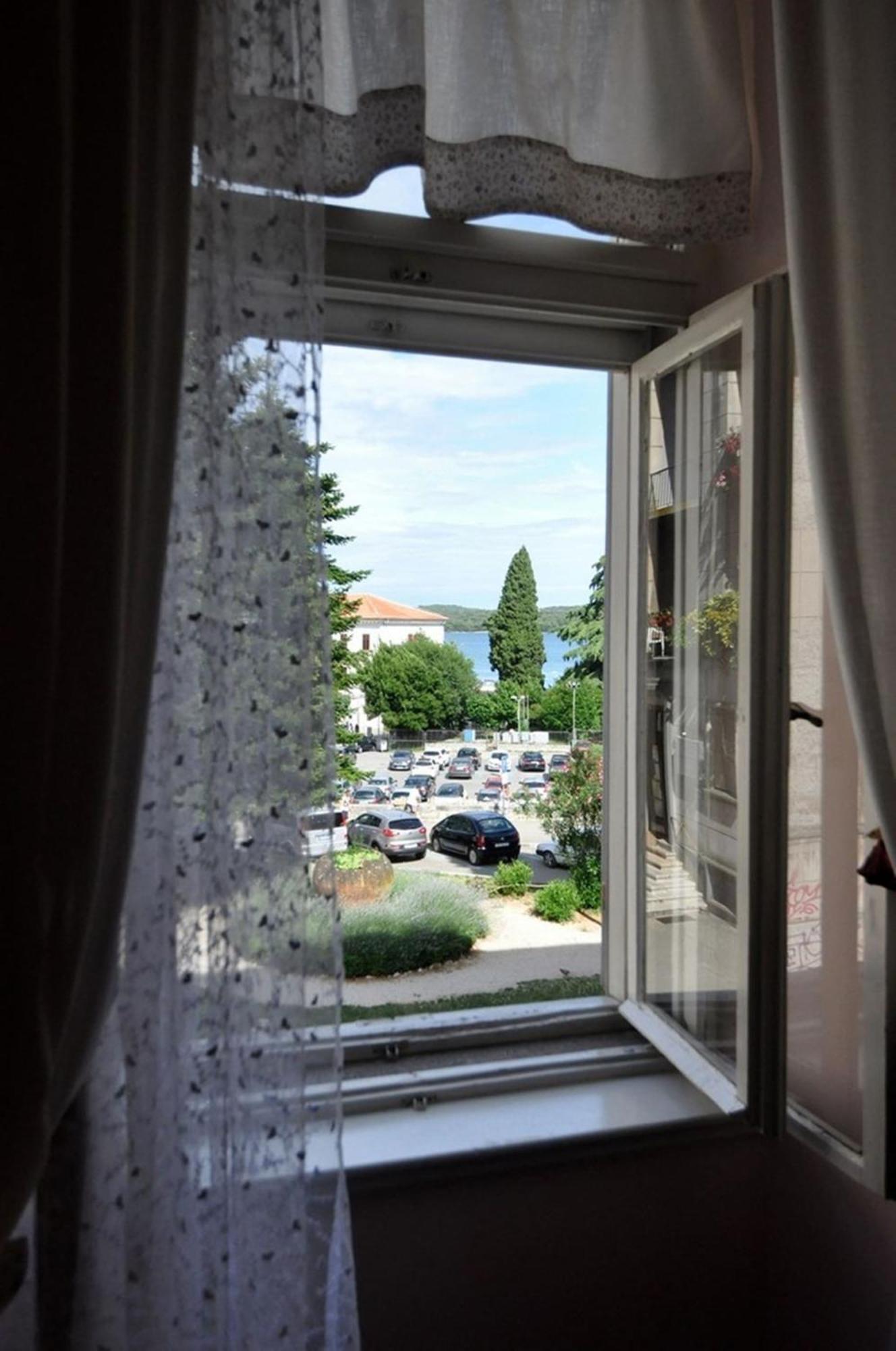 Amphiteater Art Apartman Póla Kültér fotó