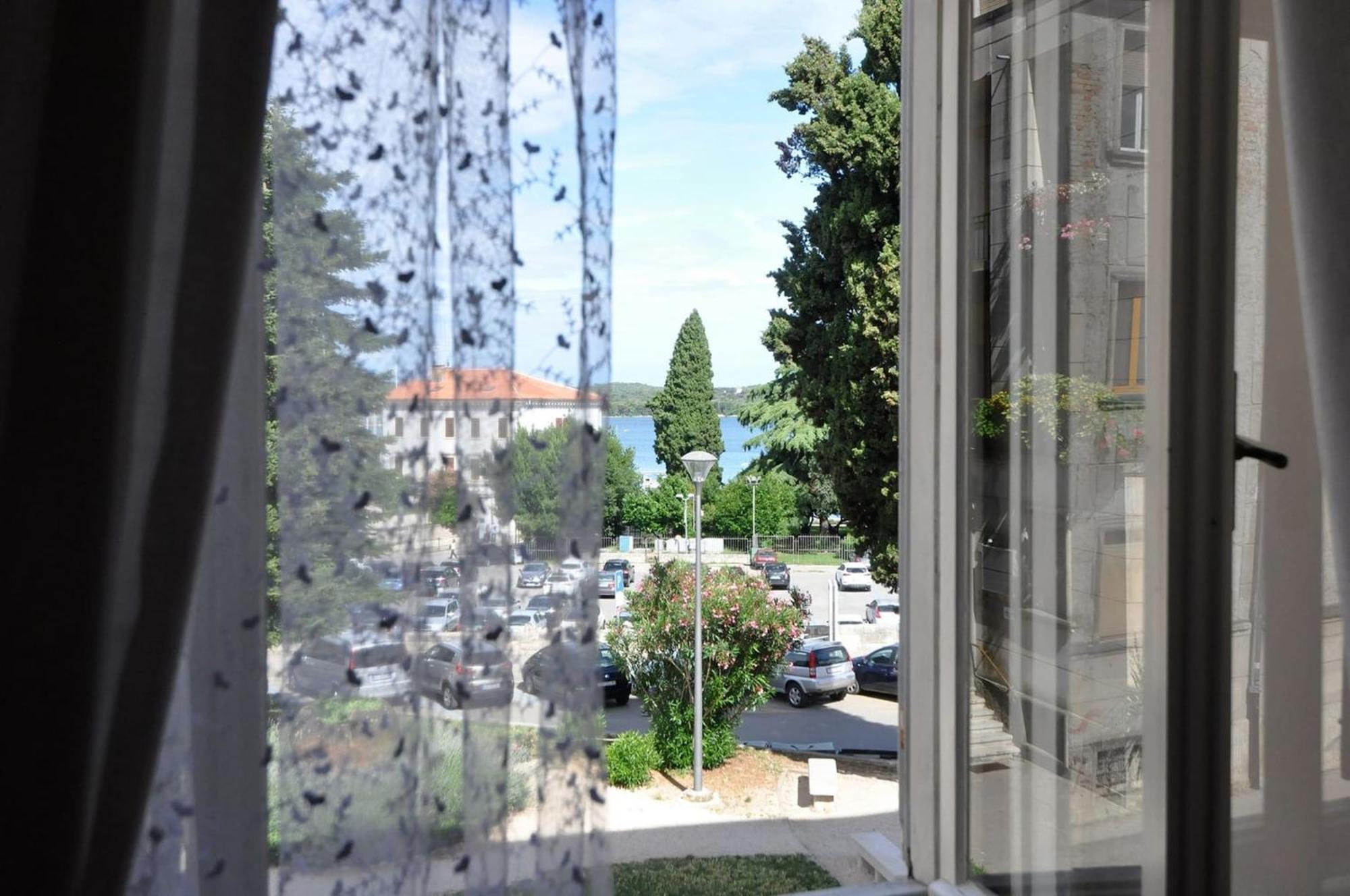 Amphiteater Art Apartman Póla Kültér fotó